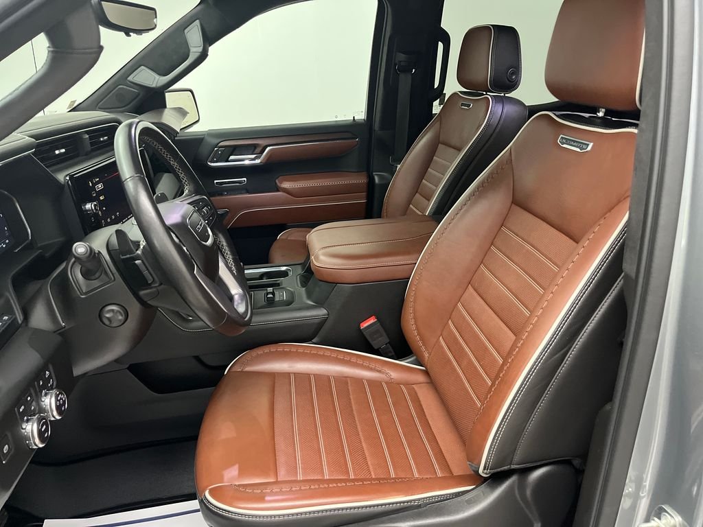 Used 2023 Silver GMC Denali Ultimate image 13
