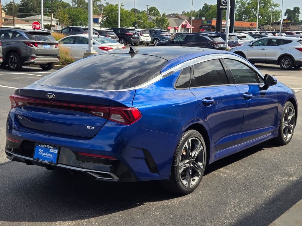 Used 2021 Sapphire Blue Kia EX image 11