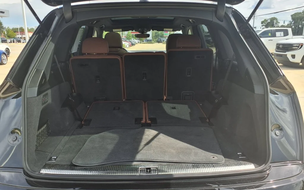 Used 2025 Black Audi 55 Premium Plus image 9