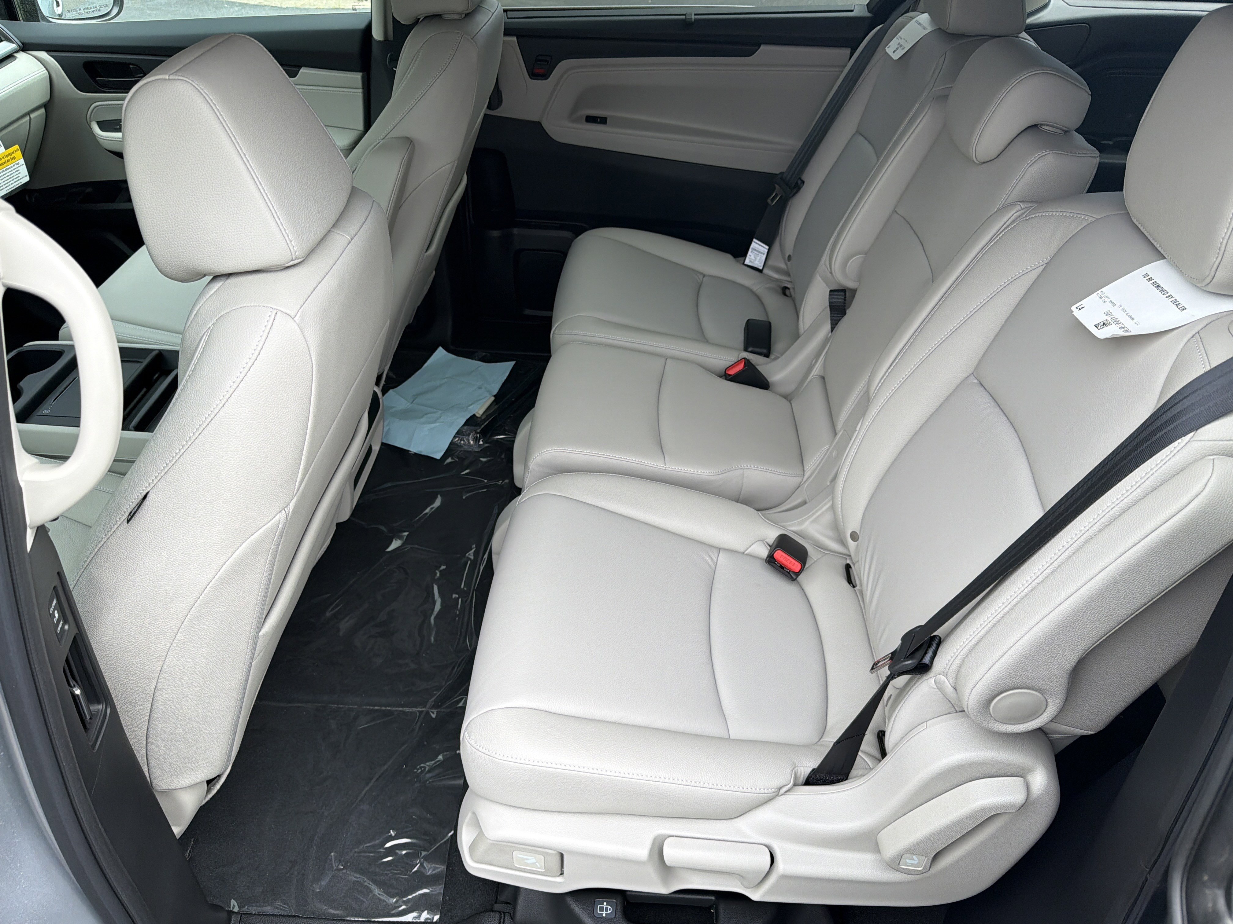 2026 Honda Odyssey EX-L - Photo 23