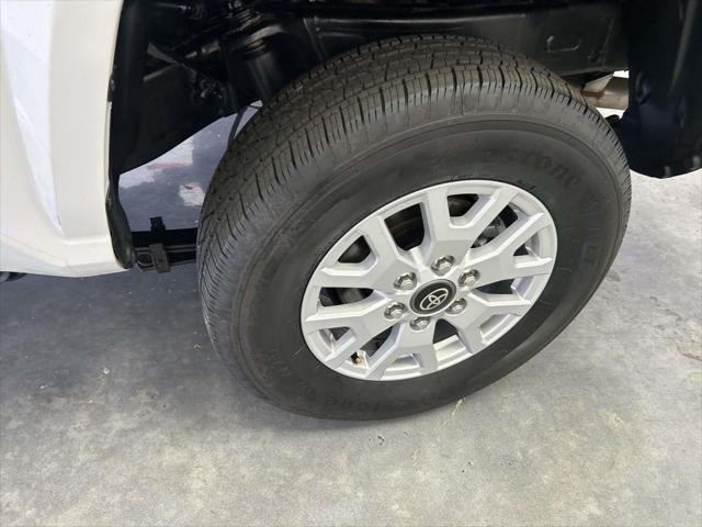 Certified Used 2024 ICE CAP Toyota  image 9