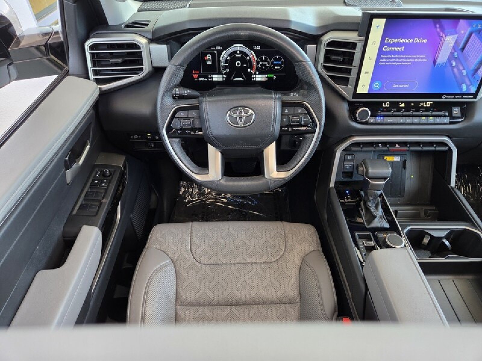 Used 2024 Wind Chill Pearl Toyota Limited Hybrid image 16