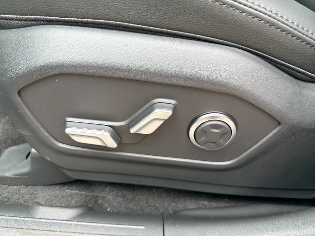New 2026 White Hyundai Limited AWD image 59