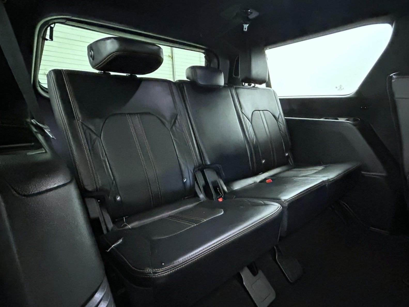 Used 2024 White Ford Platinum image 20