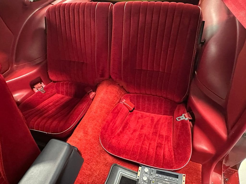 Used 1987 Red Pontiac  image 72
