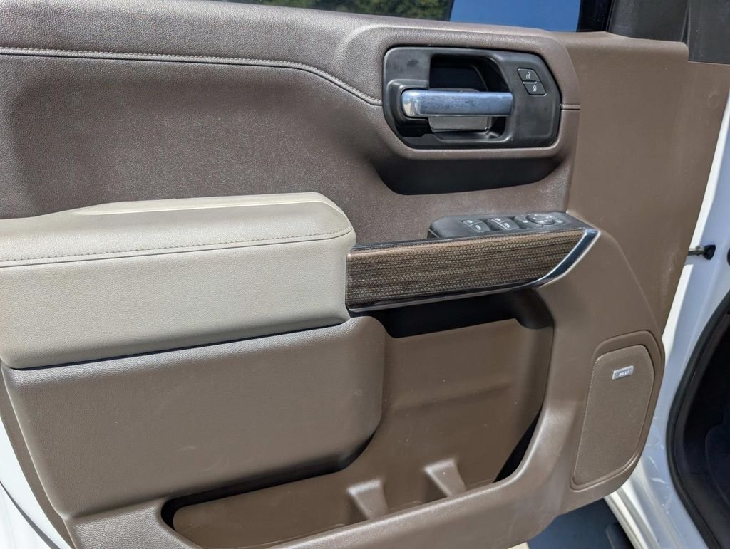 Used 2021 Beige Chevrolet RST image 15