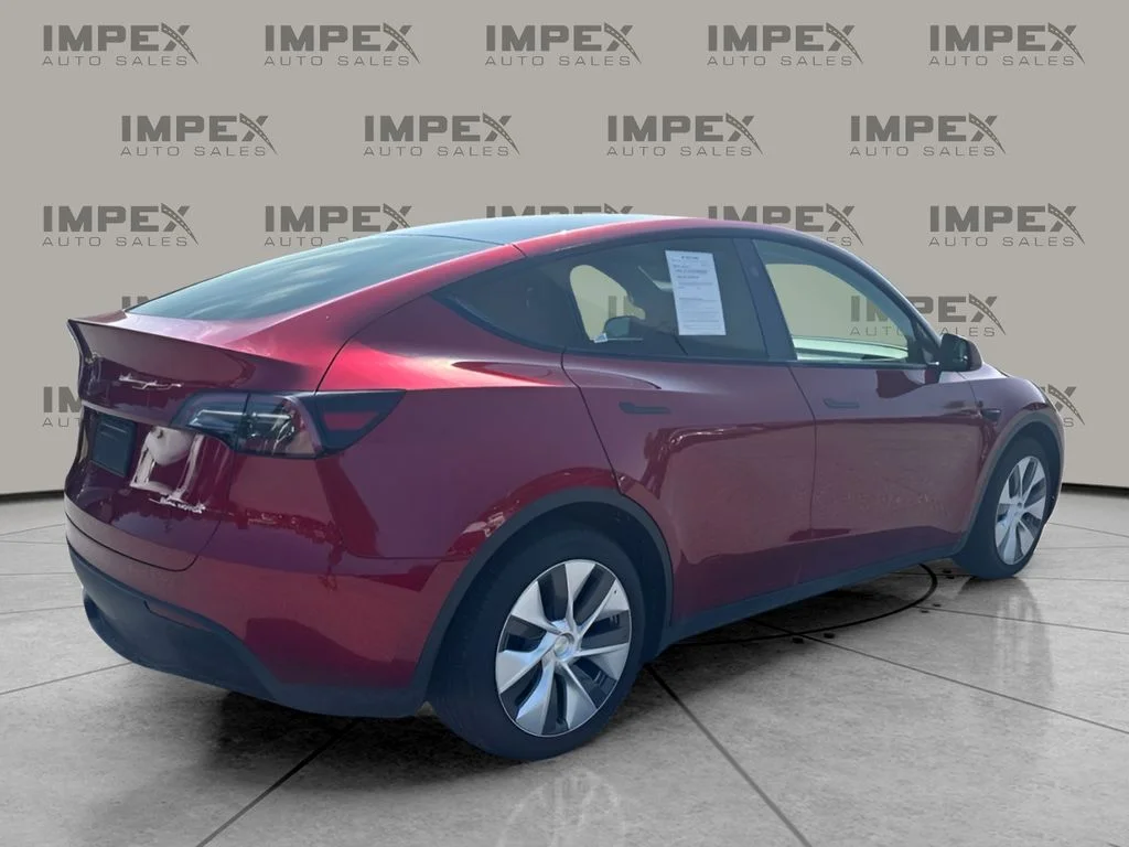 Used 2024 Red Tesla Long Range image 5