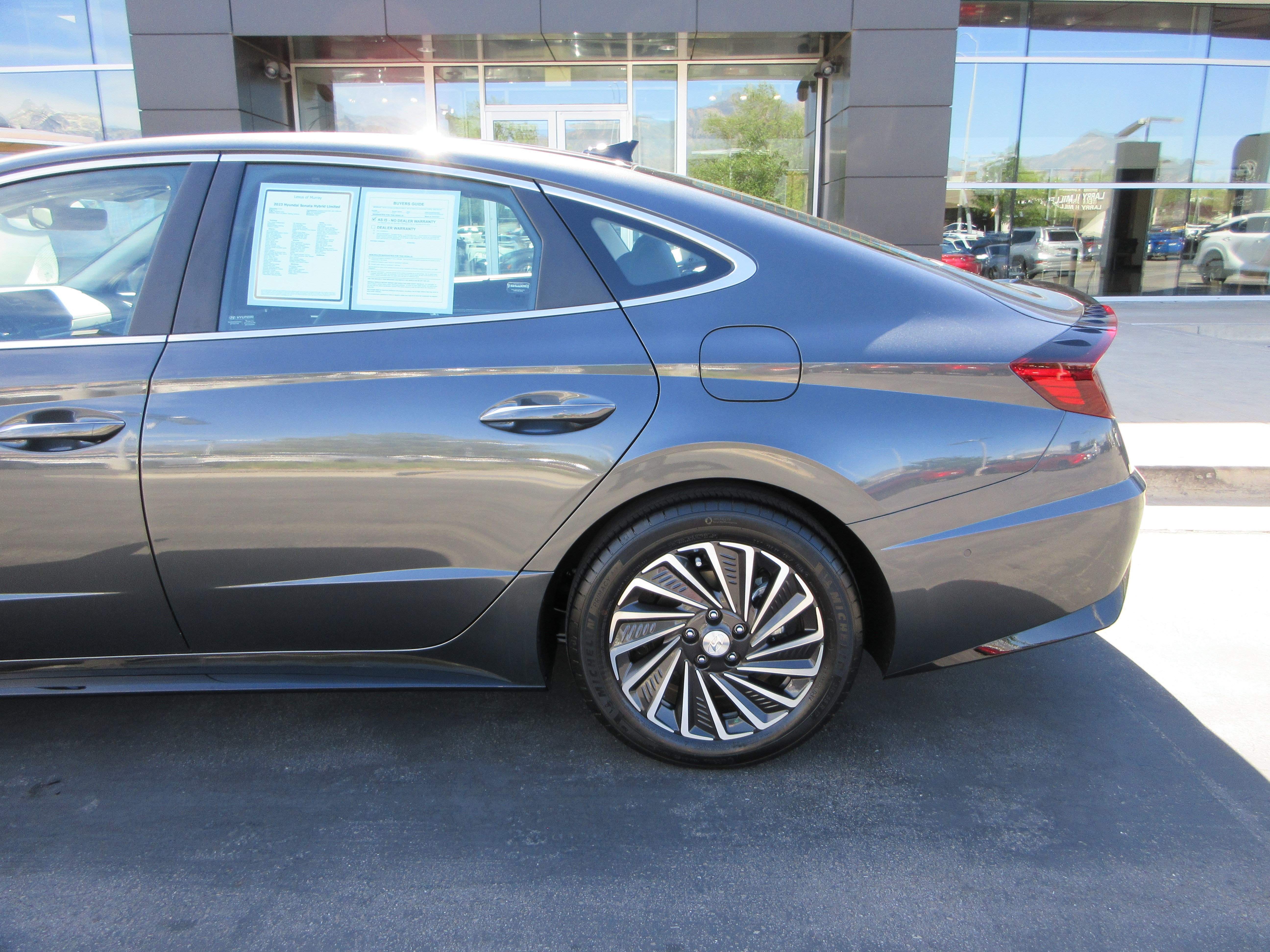 Used 2023 Portofino Gray Hyundai Limited image 4