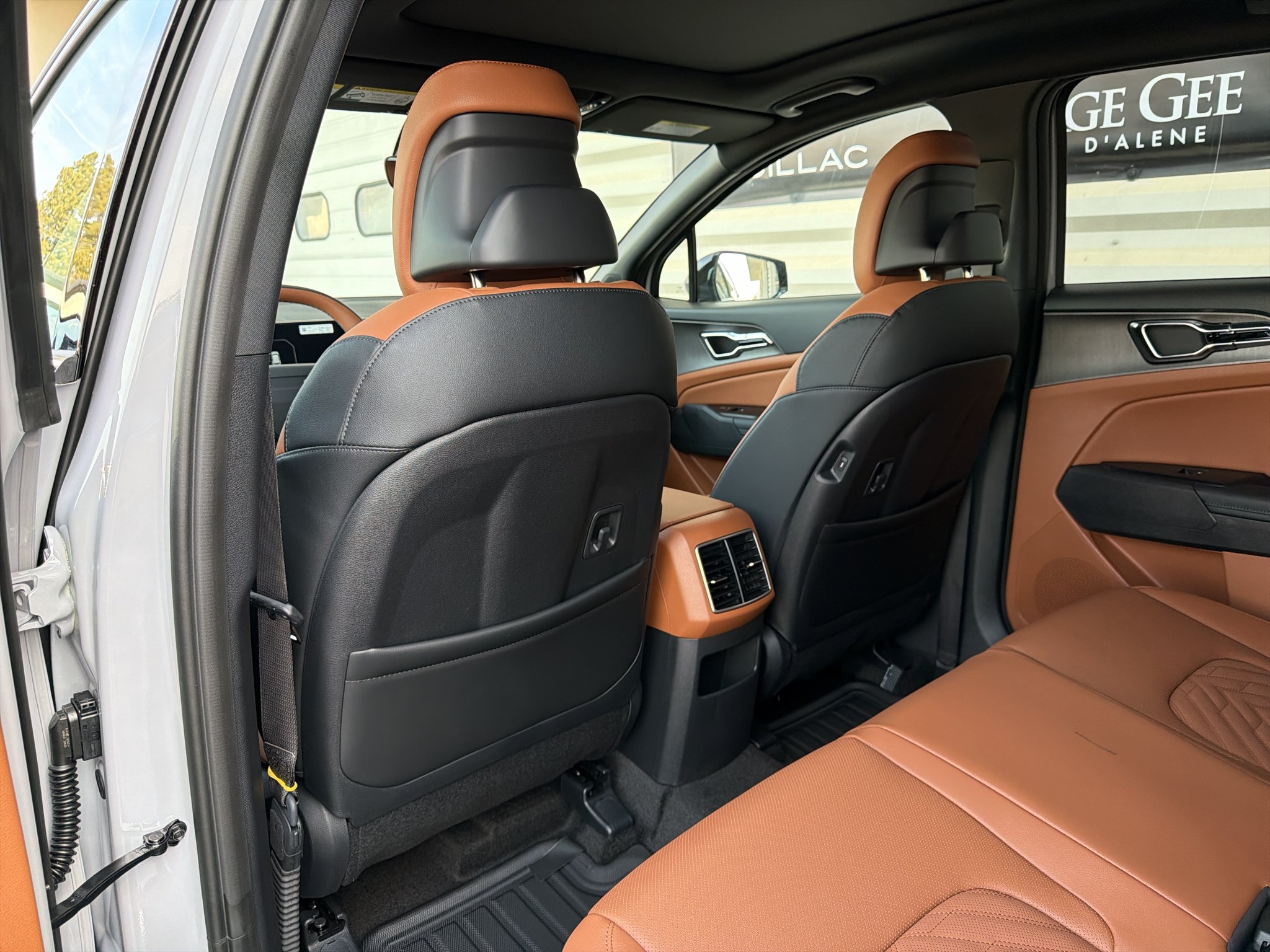 New 2027 Wolf Gray Kia X-Line image 13