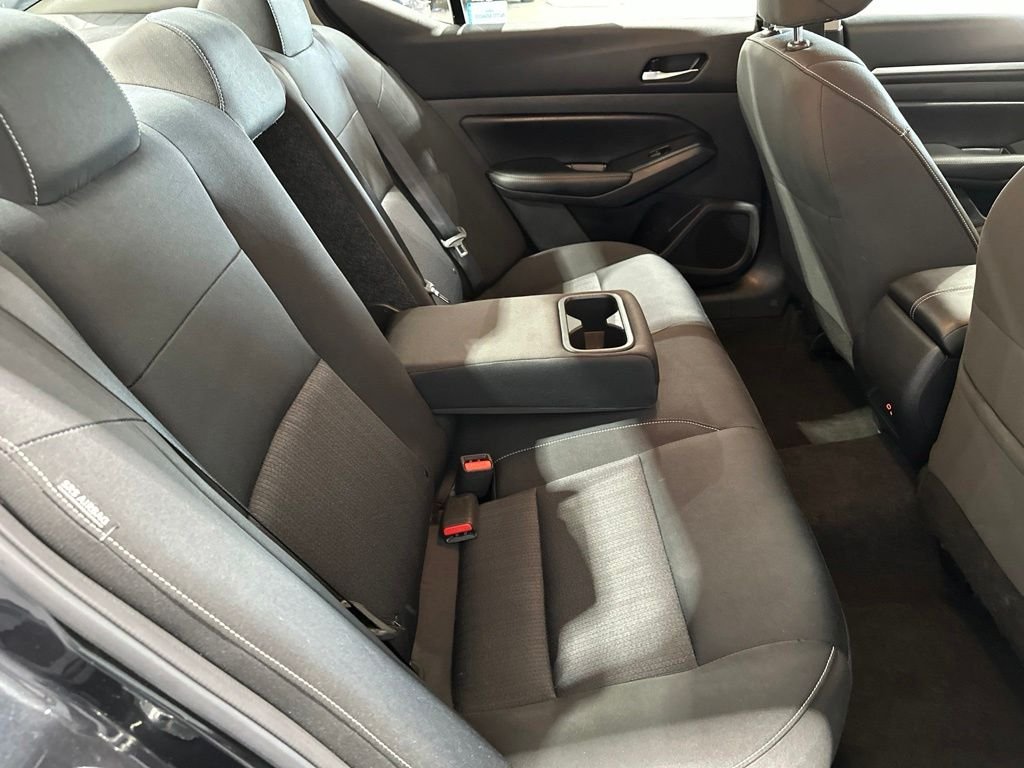 Used 2022 Blue Metallic Nissan 2.5 SV image 20