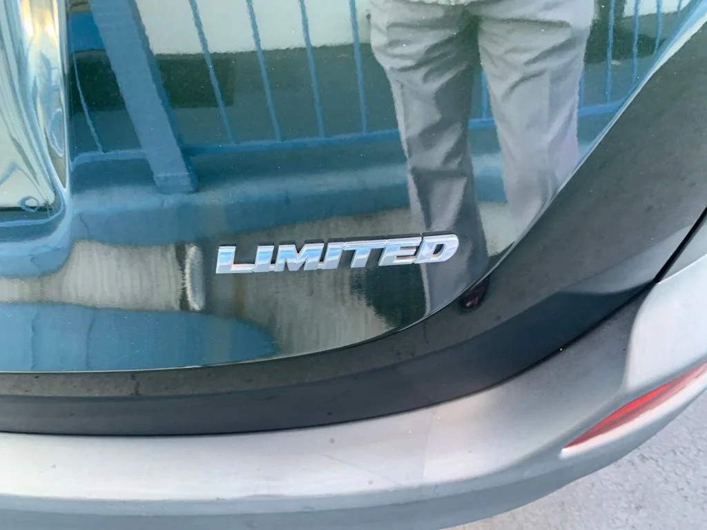 Used 2013 Green Toyota Limited image 7