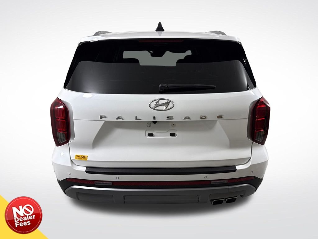 Used 2025 White Hyundai SEL Premium image 5
