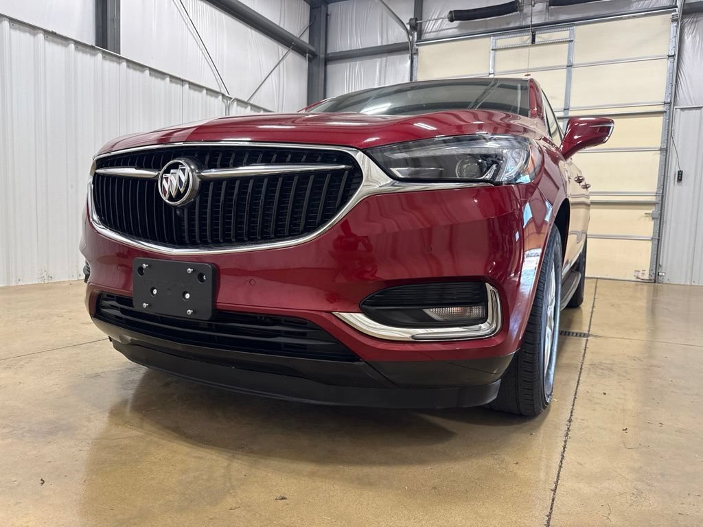Used 2018 Buick Enclave Premium with VIN 5GAEVBKW4JJ223790 for sale in Carlyle, IL
