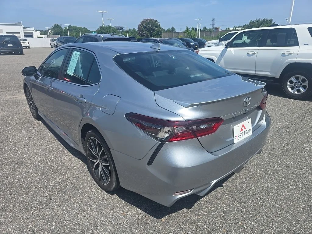 Used 2024 Silver Toyota SE image 7