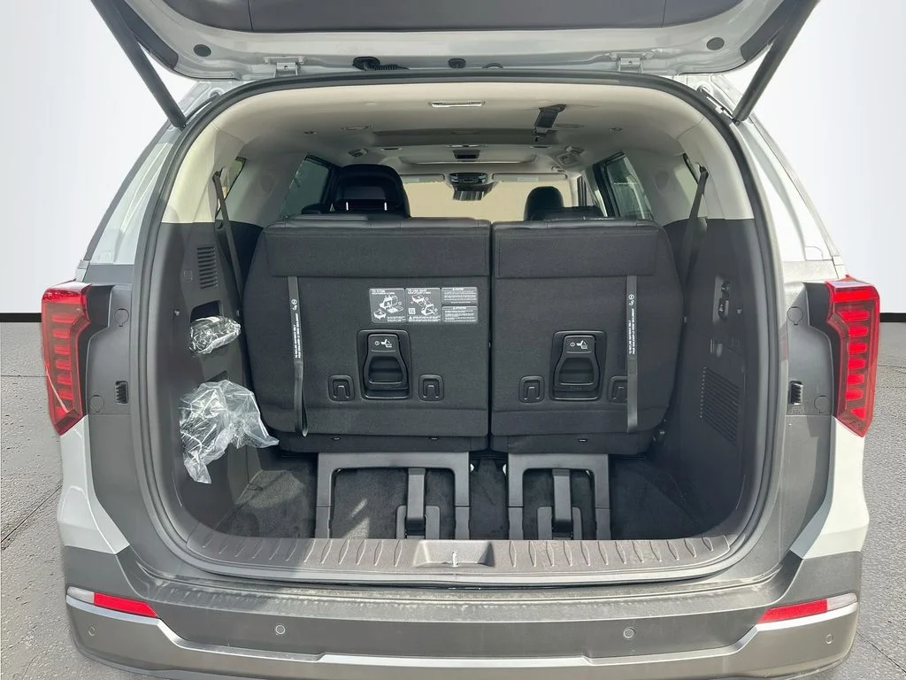 New 2026 Ceramic Silver Kia SX Prestige image 27
