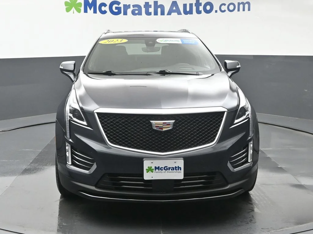 Used 2023 Green Cadillac Sport image 6
