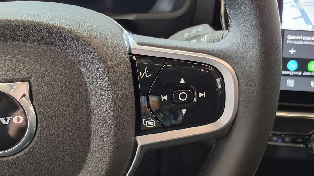 2026 Volvo XC90 Plus - Photo 26