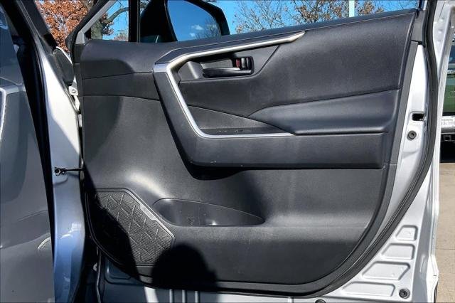 Certified Used 2024 SILVER SKY METALLIC Toyota  image 22
