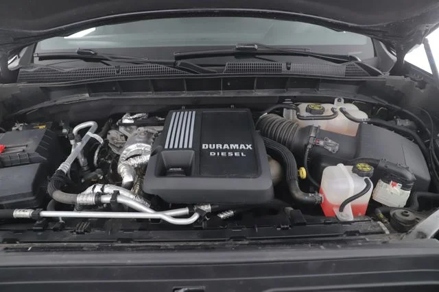 Used 2022 Black GMC AT4 image 15