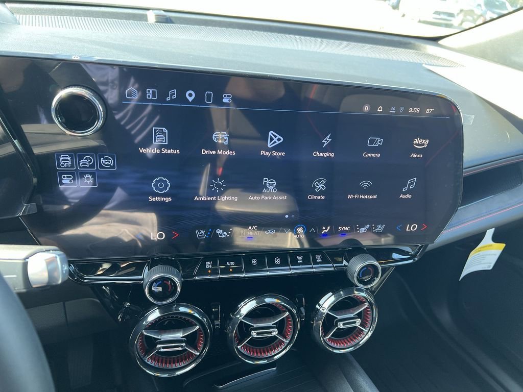 2025 Chevrolet Blazer EV RS - Photo 15