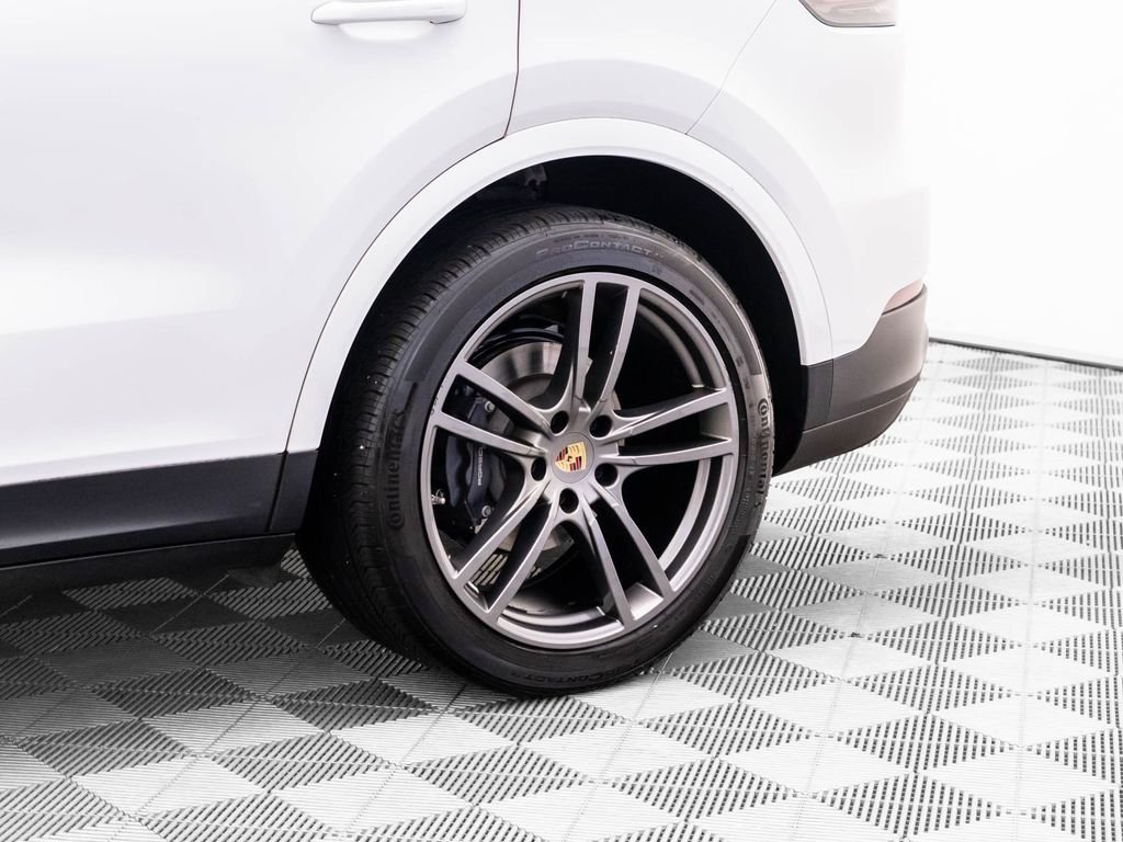 2022 Porsche Cayenne Platinum Edition - Photo 35