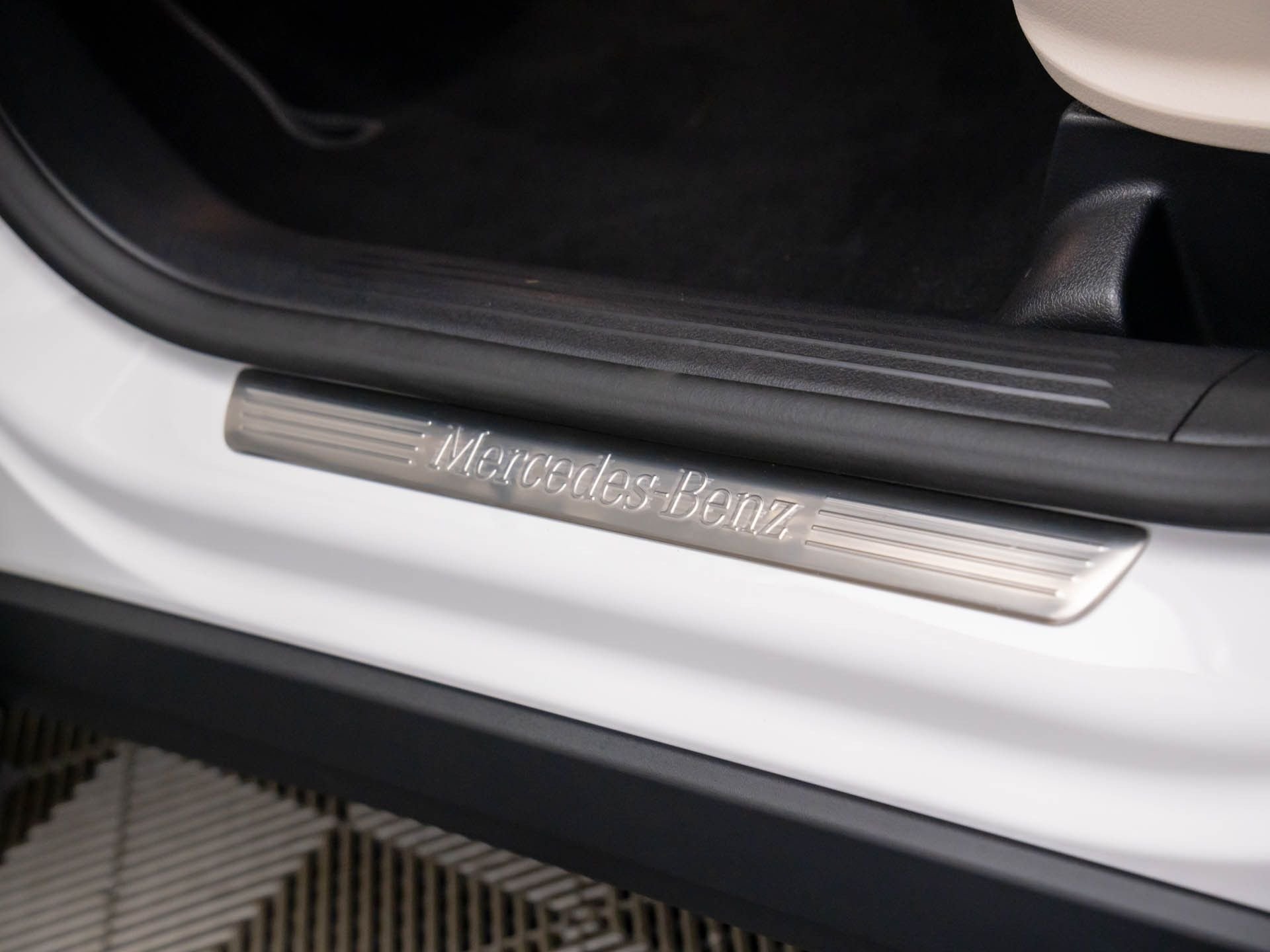 Certified Used 2026 White Mercedes-Benz GLA 250 image 15