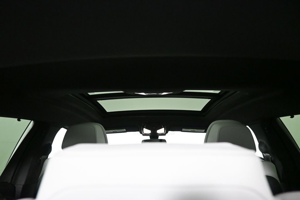 Used 2023 Gray BMW xDrive40i image 13