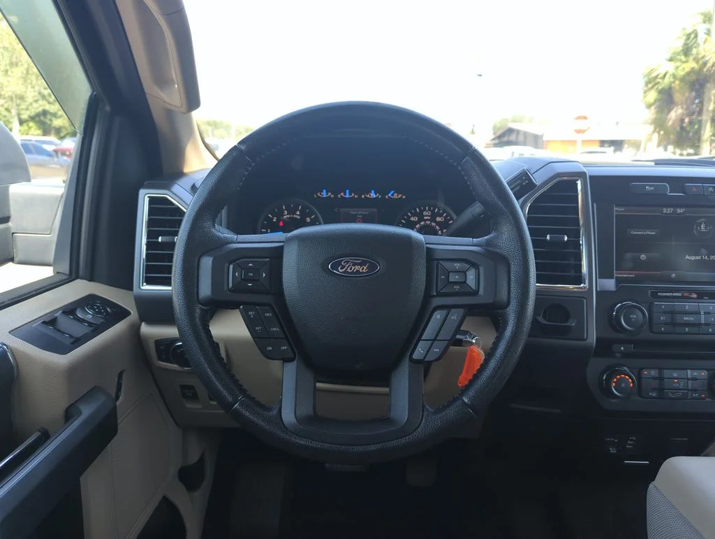 Used 2015  Ford XLT image 16