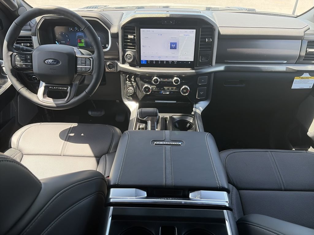New 2026 Star White Metallic Tri-Coat Ford Platinum® image 13
