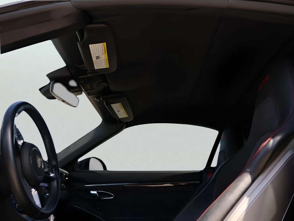 Used 2017  Porsche  image 37