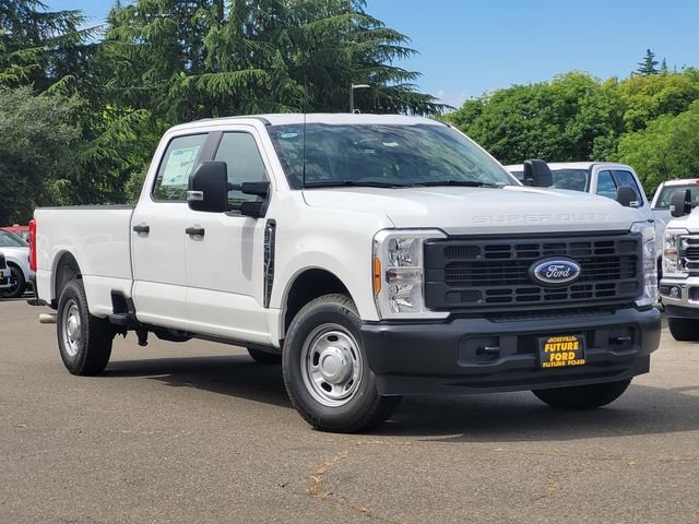 2026 Ford F-250 XL Crew Cab 8' Box's photo