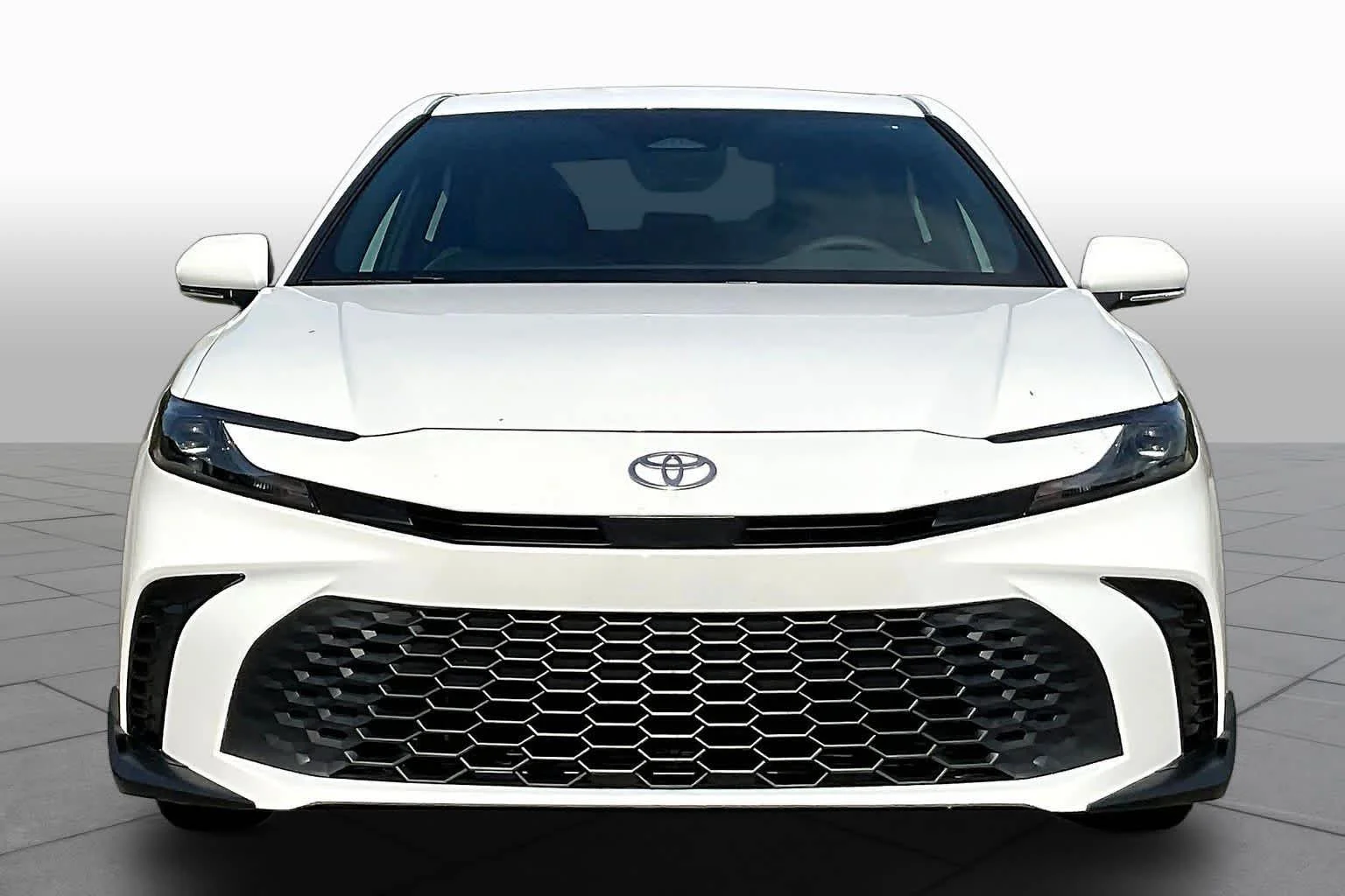 New 2026 Ice Cap Toyota SE image 3