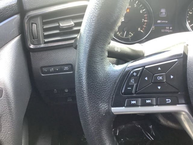 2020 Nissan Rogue SV - Photo 23