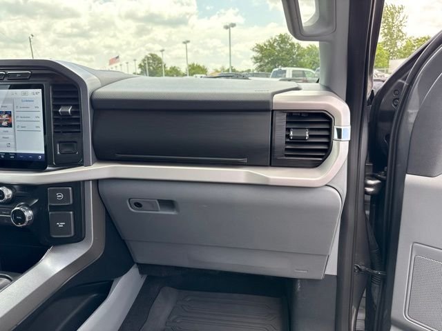 Used 2023 Gray Ford XLT image 36