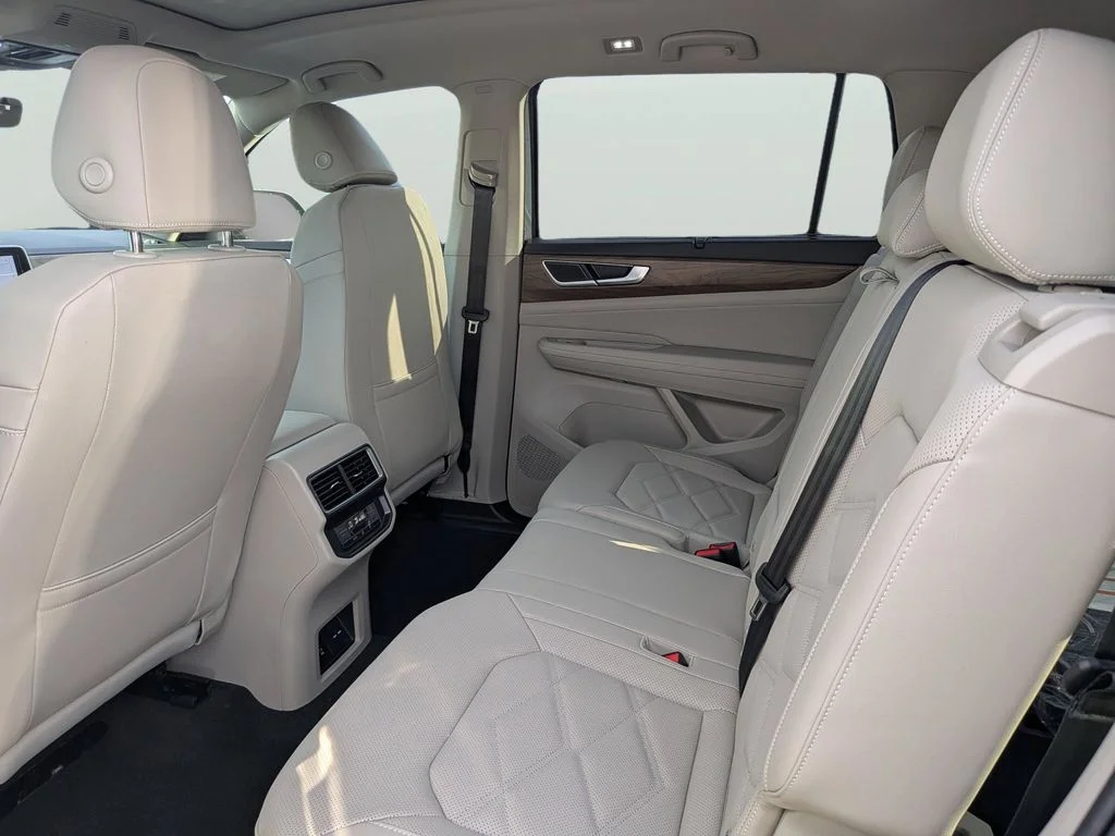 New 2026 Gray Volkswagen 2.0T SE w/Technology image 12