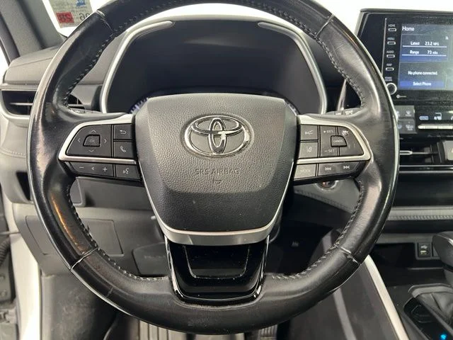 Used 2022 Silver Toyota XSE image 19
