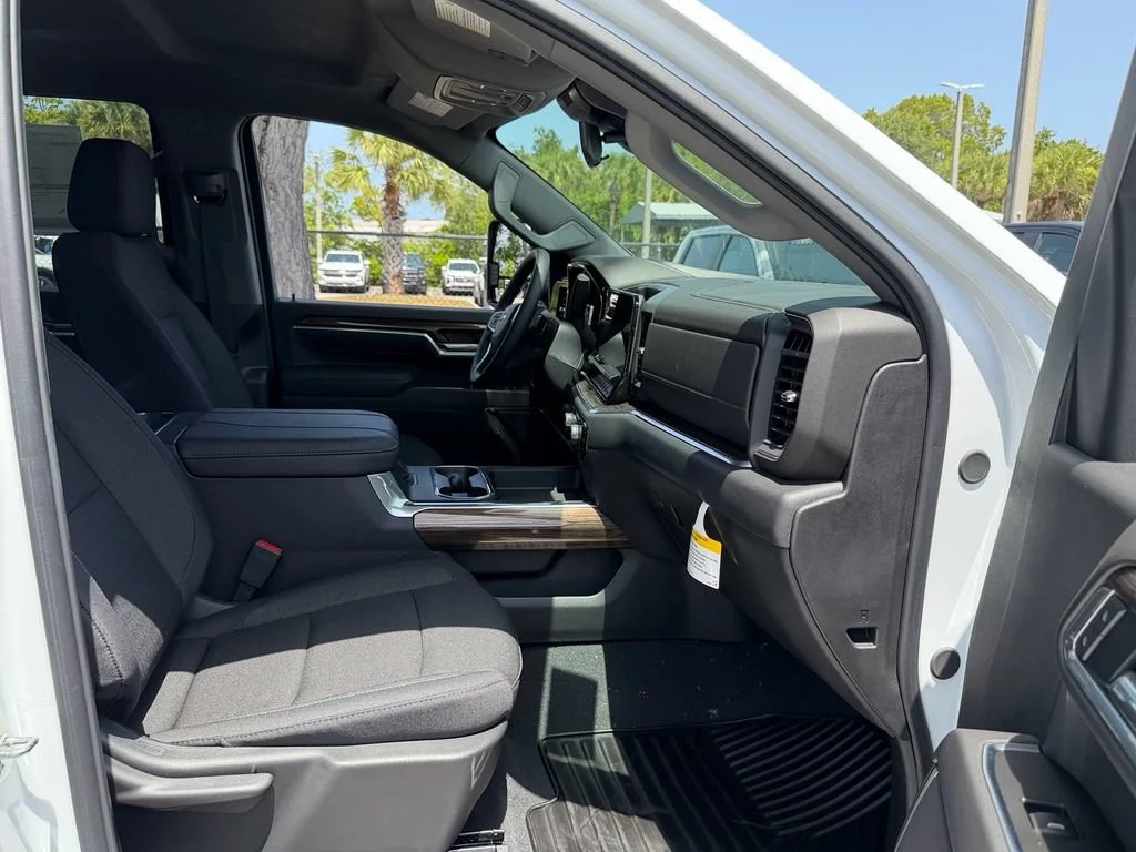 New 2026 Summit White Chevrolet LT image 6