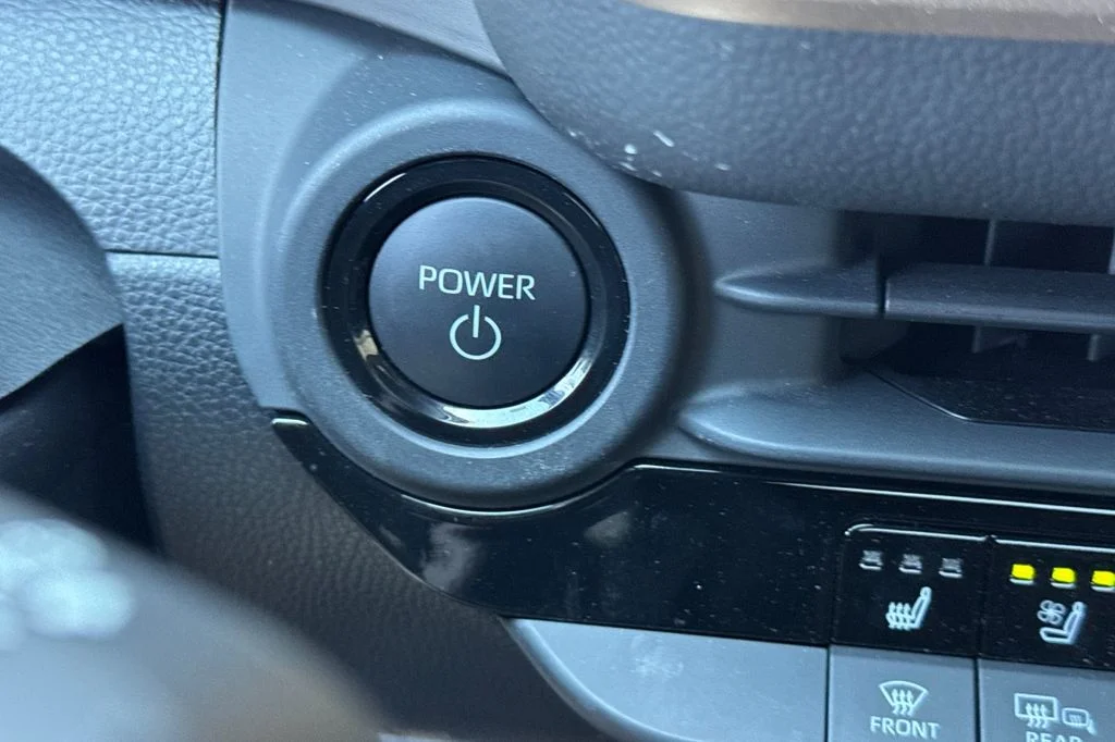 Used 2025 White Toyota Limited image 27