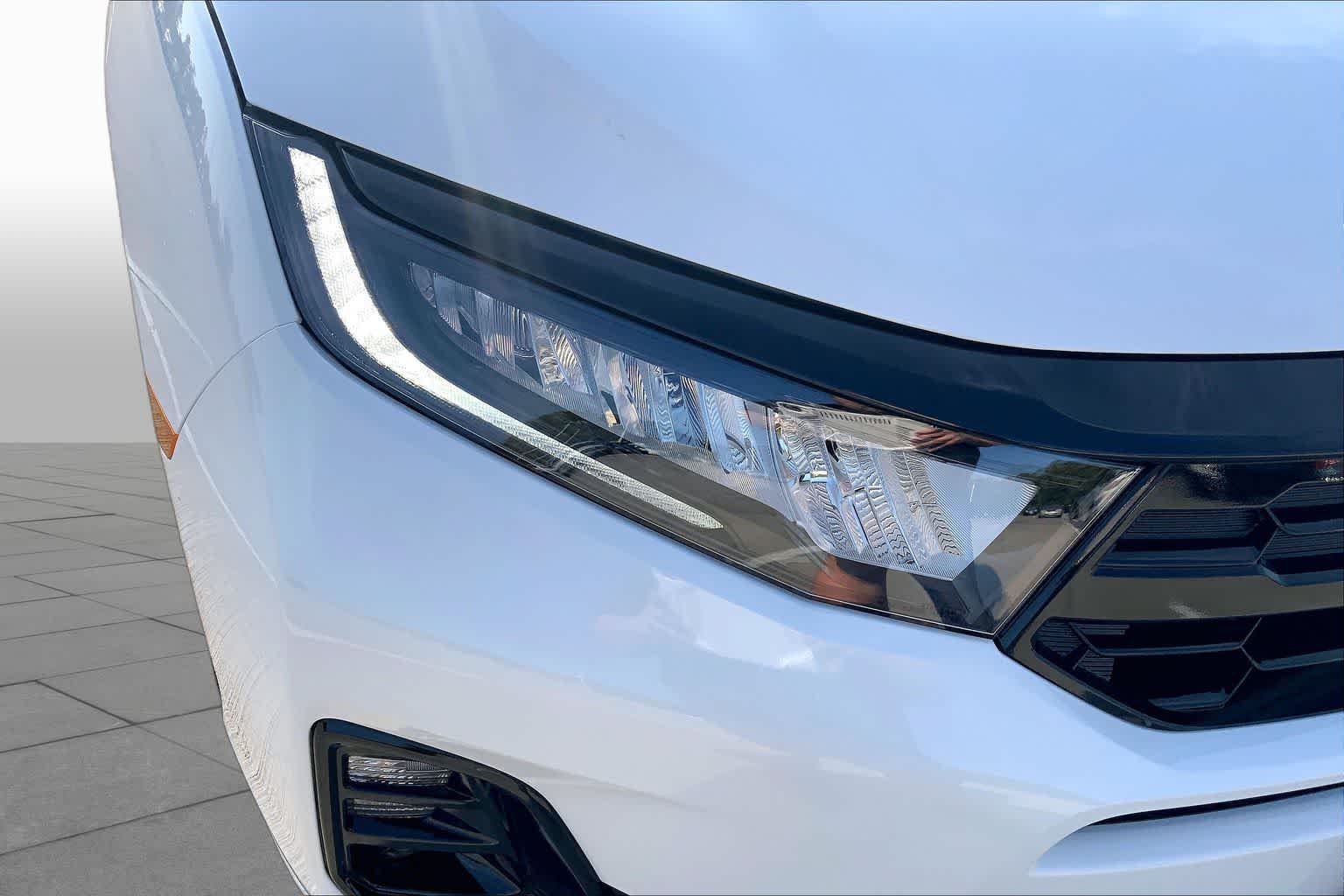 New 2027 Platinum White Pearl Honda Elite image 13