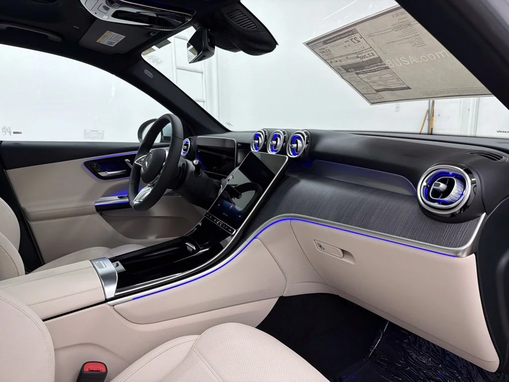 New 2027 Silver Mercedes-Benz GLC 300 image 30
