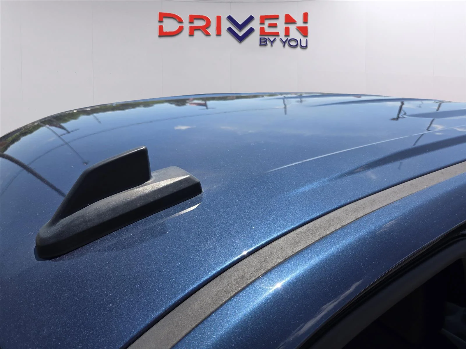 Used 2022 Northsky Blue Metallic Chevrolet RST image 29
