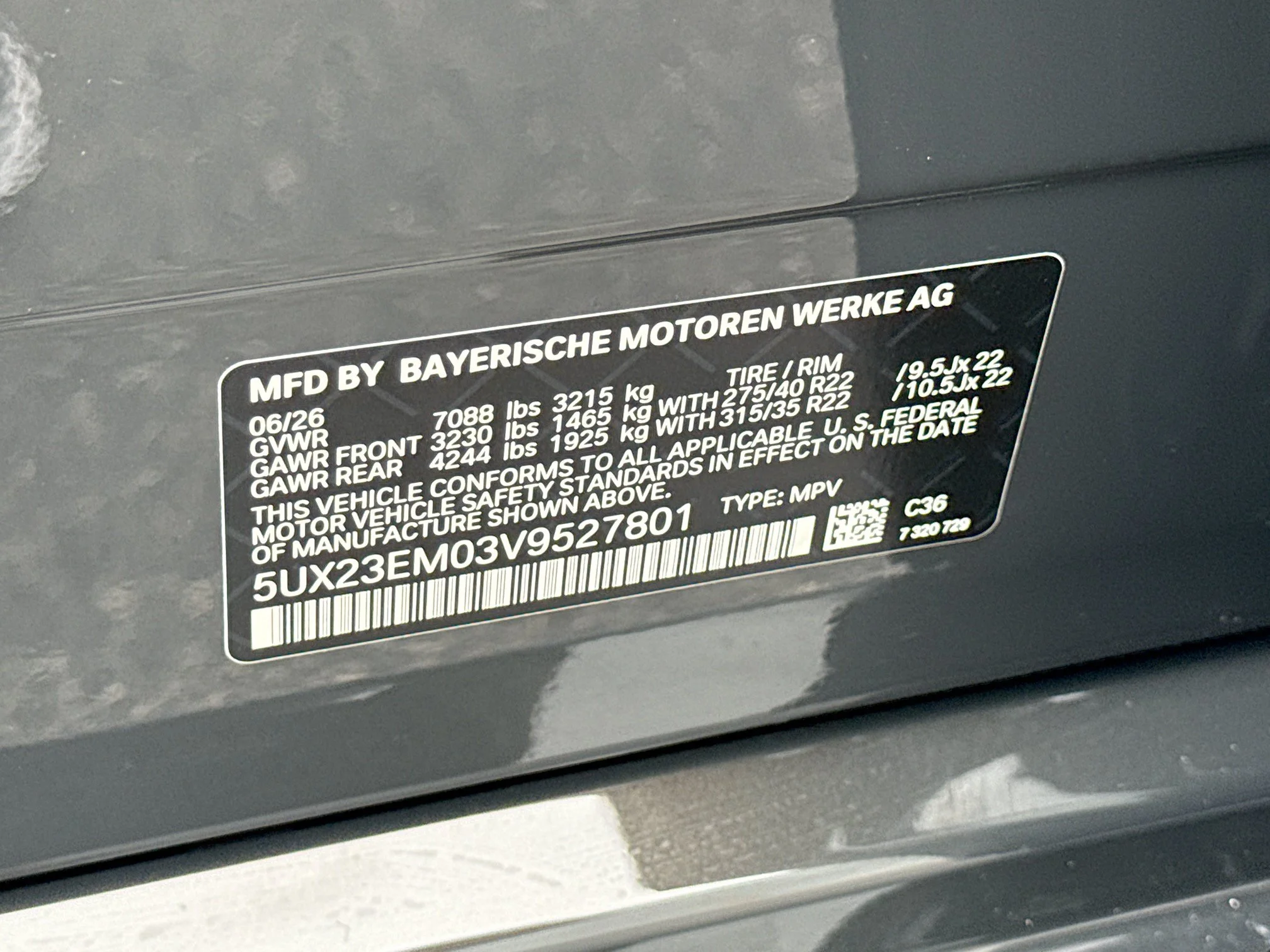New 2027 Dravit Grey Metallic BMW xDrive40i image 44