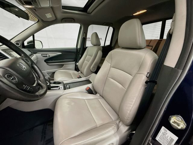 Used 2019 Blue Honda RTL image 20