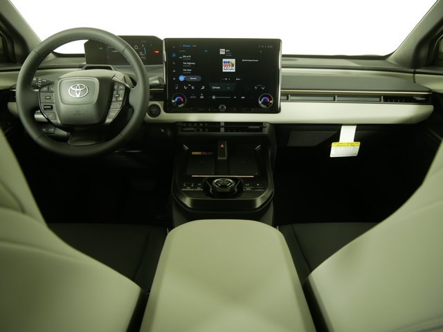 New 2027 Wind Chill Pearl with Midnight Black Metallic roof Toyota Limited image 18