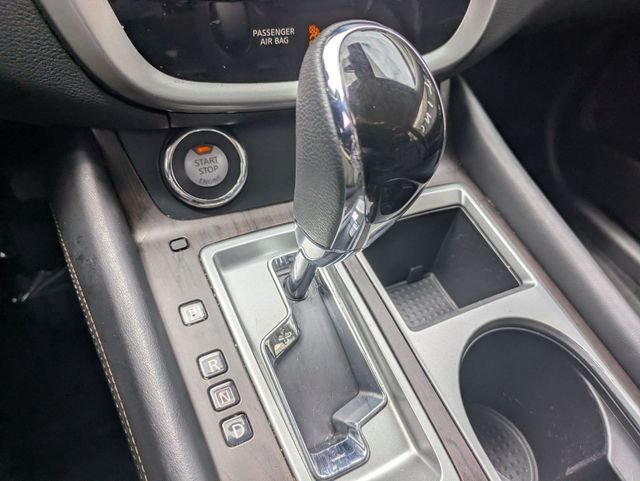 Used 2024 Gray Nissan Platinum image 18