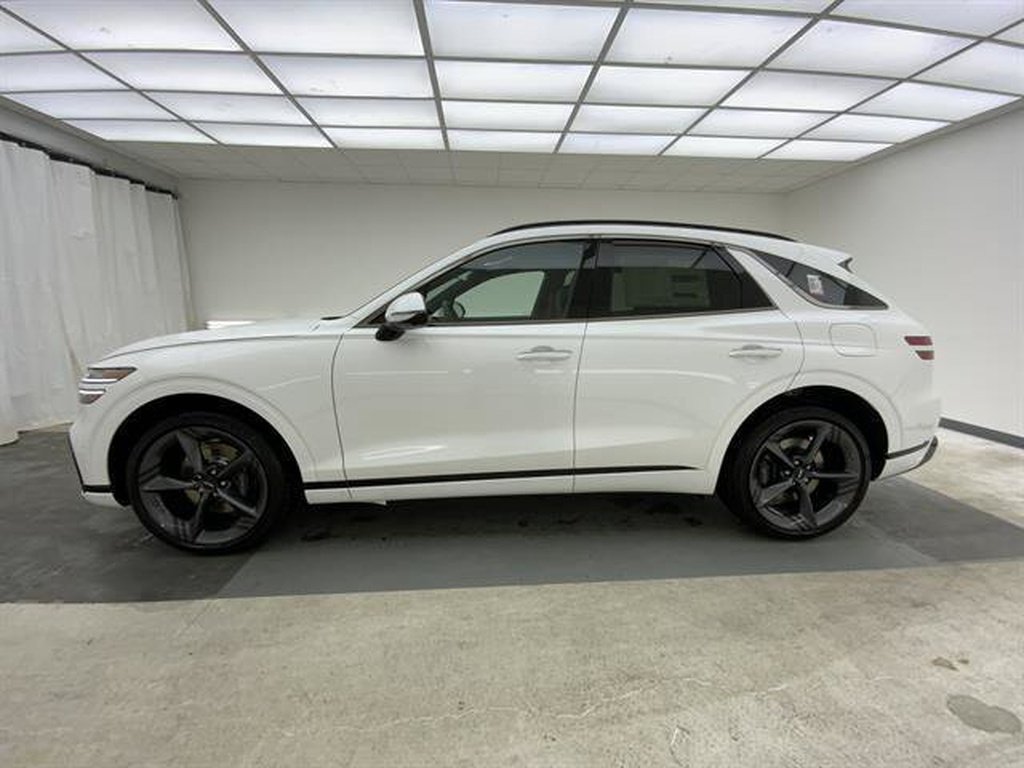 New 2026 Uyuni White Pearl Genesis 3.5T SPORT PRESTIGE image 2