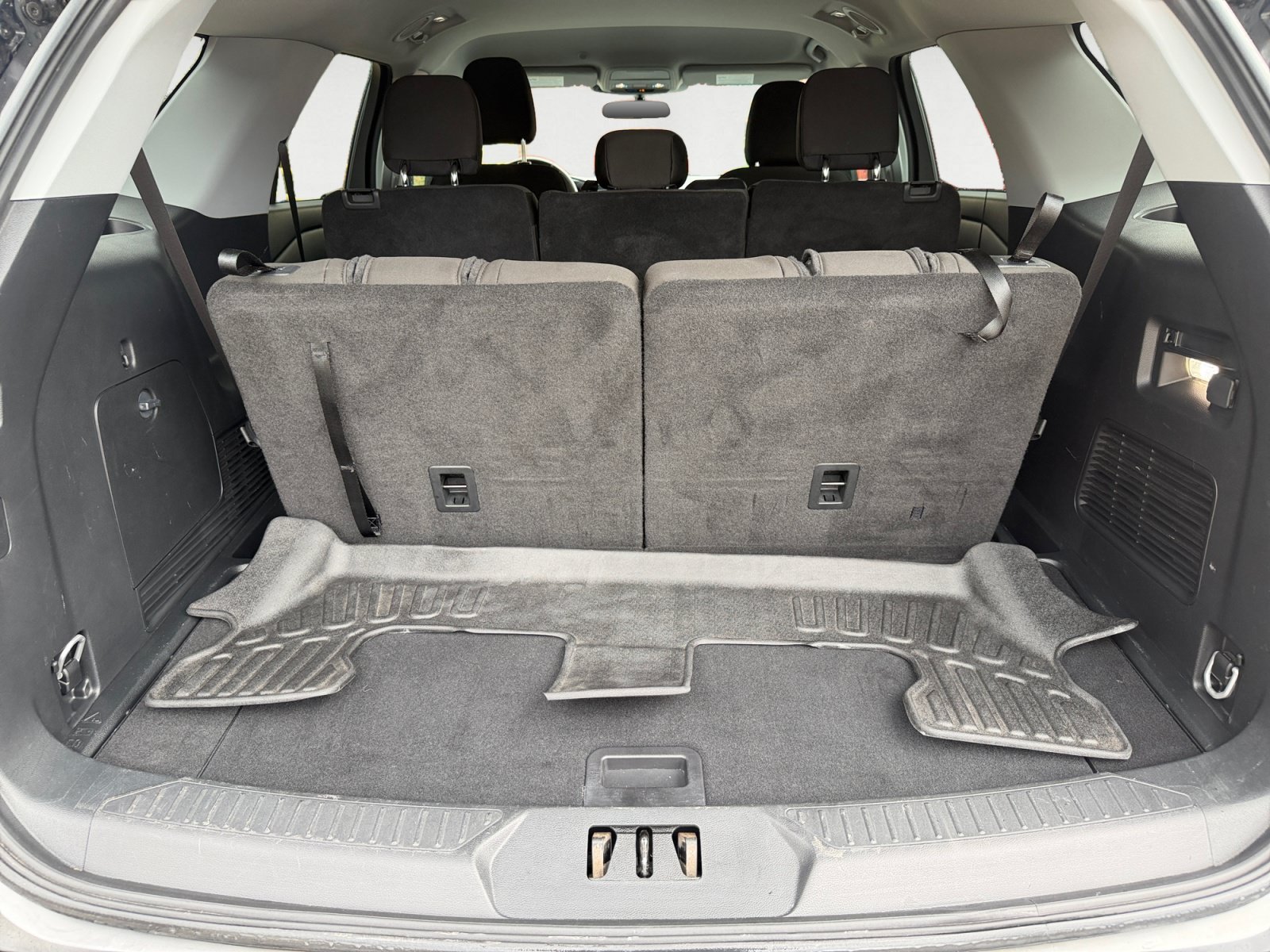 Used 2024 Carbonized Gray Metallic Ford XLT image 19