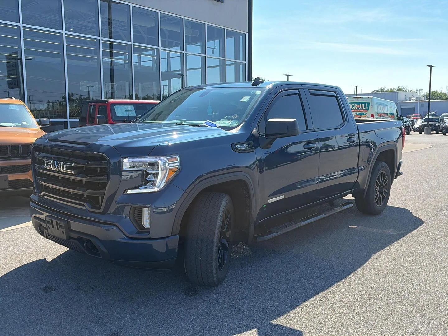 Used 2021 Pacific Blue Metallic GMC Elevation image 4