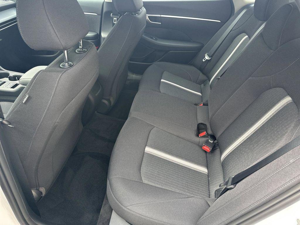 New 2026 Serenity White Hyundai SE image 20