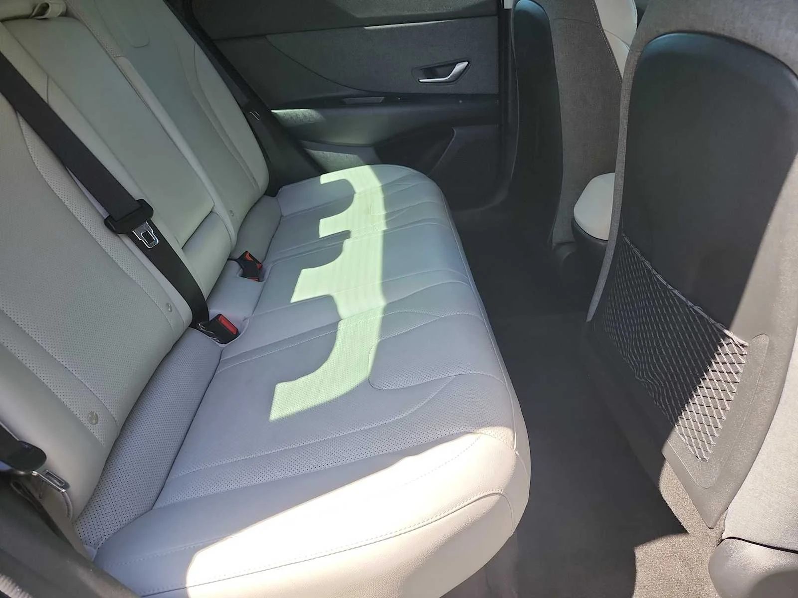 Used 2023 Onyx Black Hyundai Limited image 25